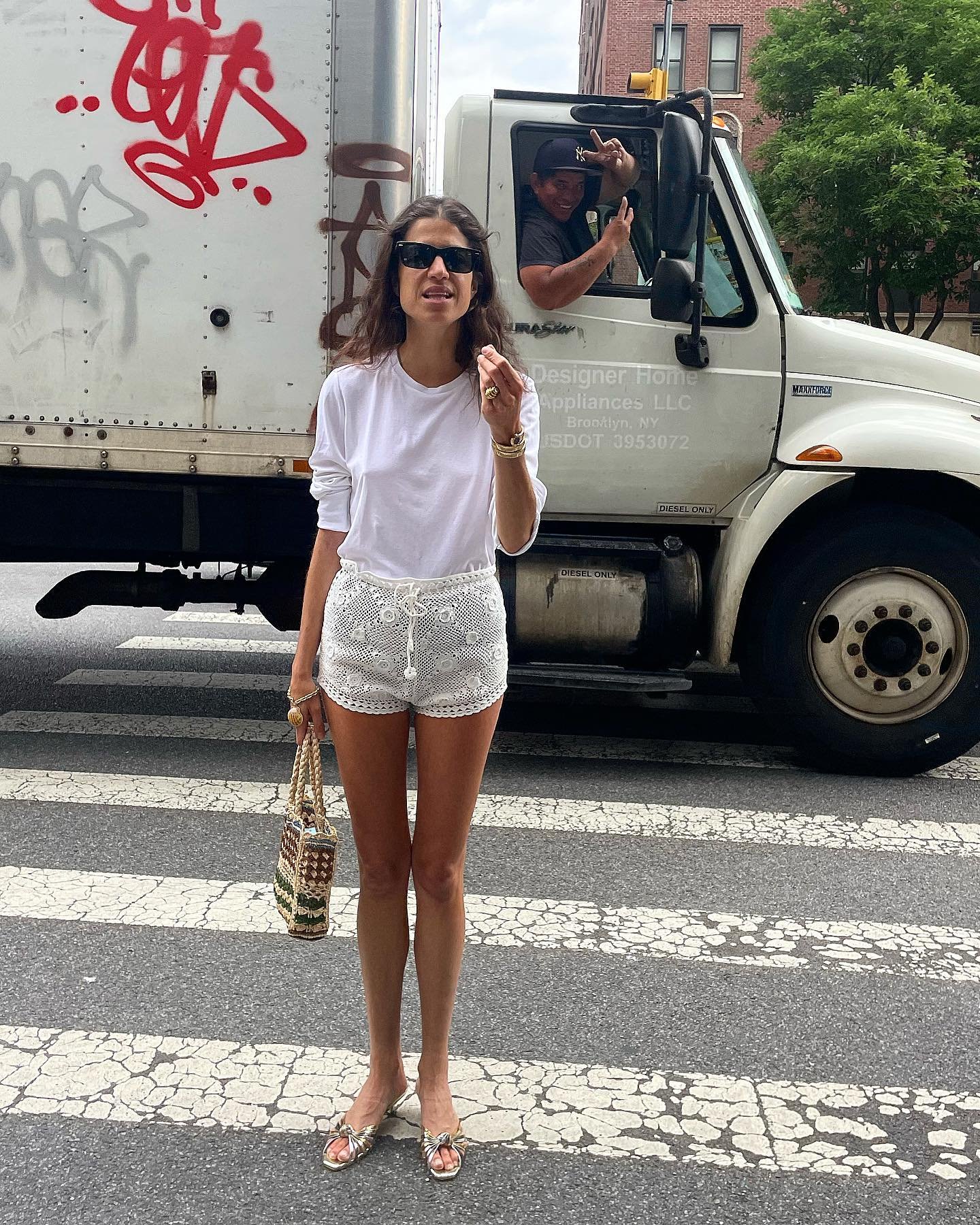 Leandra Cohen - micro shorts - tendência polêmica - Verão - Nova Iorque - https://stealthelook.com.br