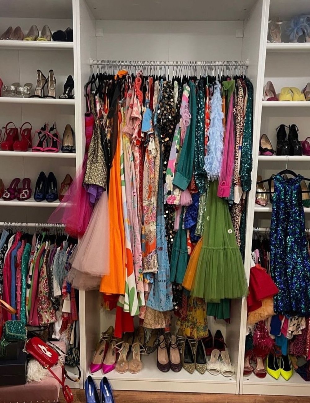 Closet - armário - organizar as roupas - organização - decor - https://stealthelook.com.br