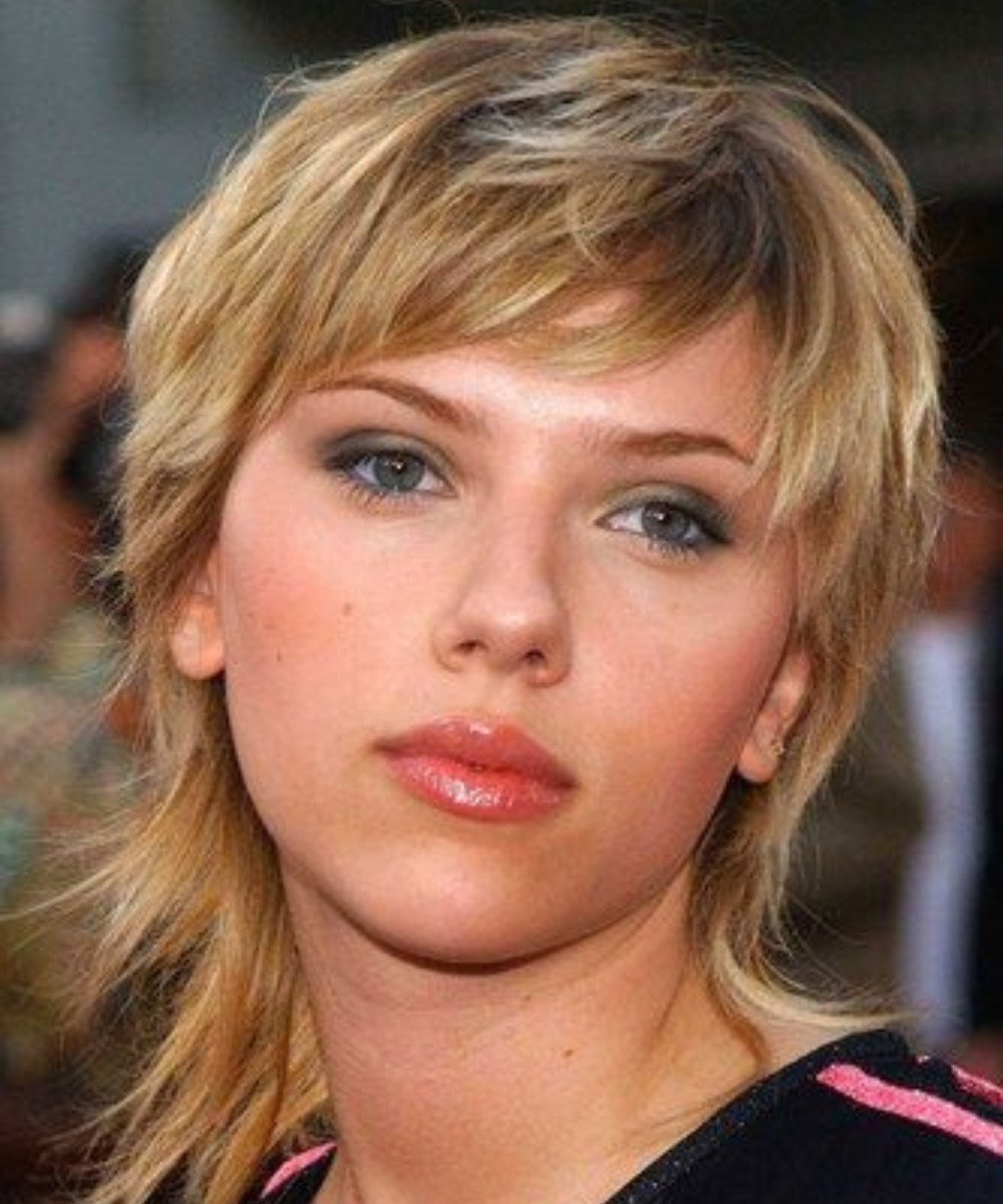 Scarlett Johansson - Mullet - mullet feminino - corte mullet - Scarlett Johansson de mullet - https://stealthelook.com.br