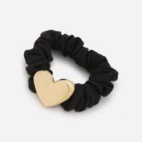 Scrunchie Em Microfibra Com Passante De Coração Preto