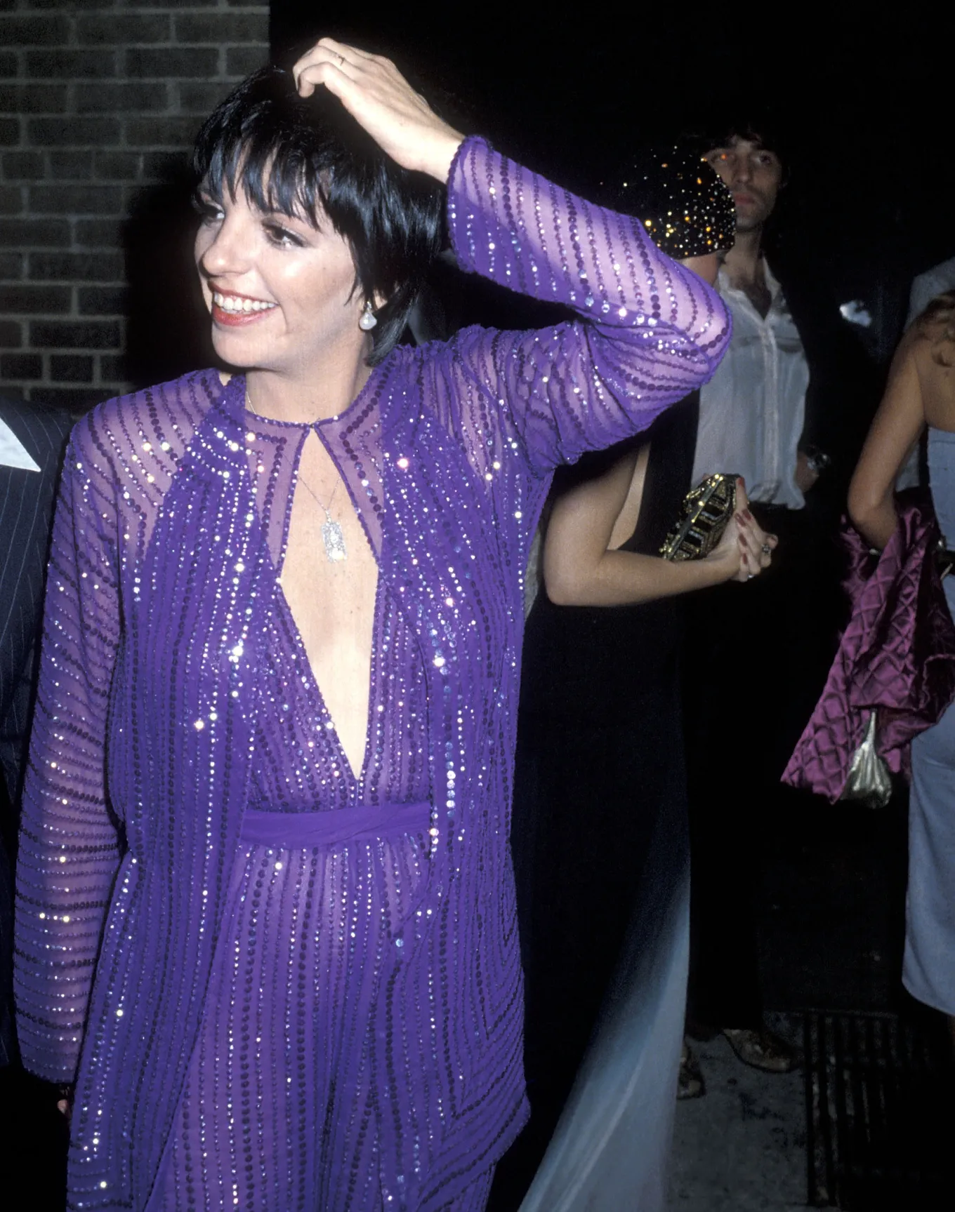 Liza Minnelli - Vestido - anos 80 - inverno - Nova Iorque - https://stealthelook.com.br