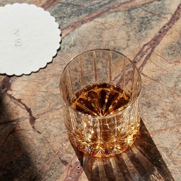 Dia do Whisky: receitas fáceis de drinks para fazer em casa