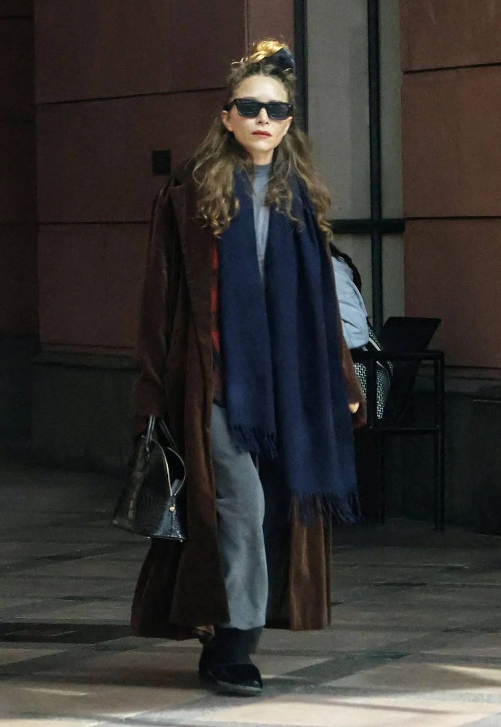 Mary-Kate Olsen - Mary-Kate e Ashley Olsen - estilo - celebs - street style - https://stealthelook.com.br