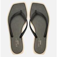 Chinelo de Dedo Preto Square Bicolor Brizza