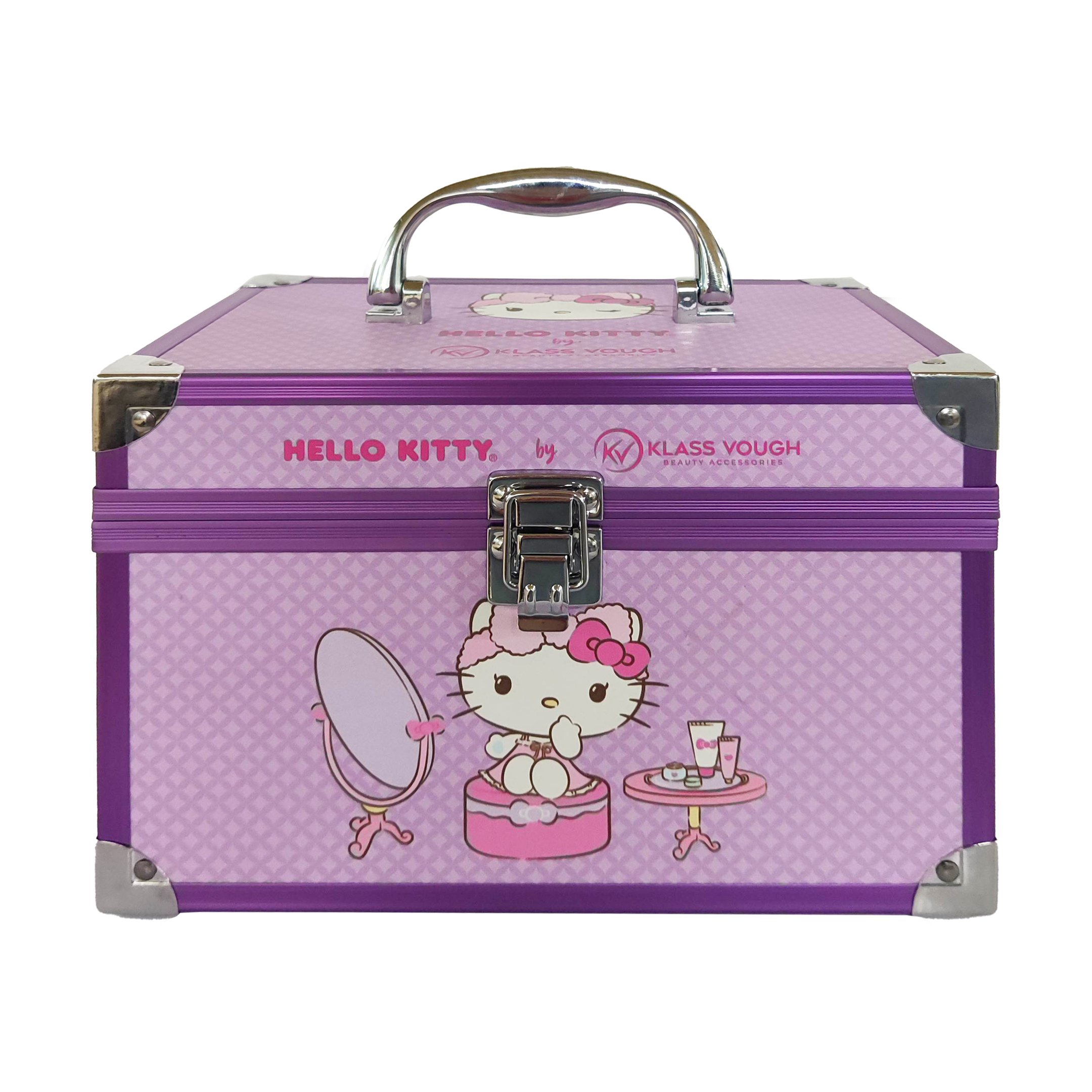 Maleta de maquiagem lilás da Hello Kitty, design fofinho e tons pastel. Ilustração da personagem com laço rosa, inspirando um estilo kawaii e delicado. Ideal para fãs e amantes de acessórios de beleza com temática cute. lançamentos de beleza