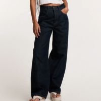 Calça Barrel em Jeans com Bolsos e Costura Aparente Preto