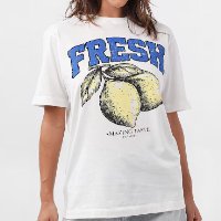 Camiseta feminina ampla fresh branca