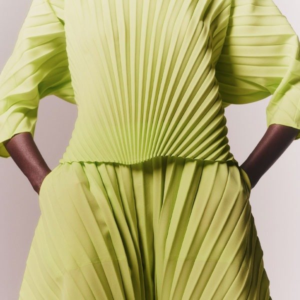 História da moda: Pleats Please Issey Miyake