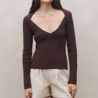 Blusa Decote V de Tricot Manga Longa