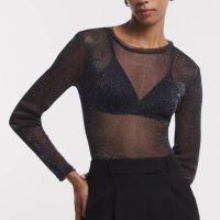 Blusa Manga Longa em Tule com Fio Metalizado Preto