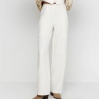 Calça Pantalona Cintura Alta Em Alfaiataria - Off white