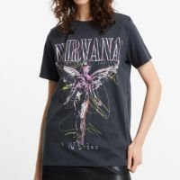 Camiseta Manga Curta com In Utero Nirvana Estampado Preto Estonado