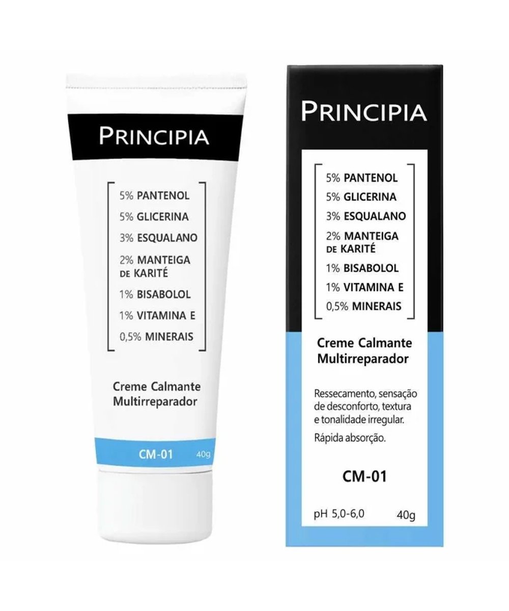 Creme Calmante Multirreparador Principia CM-01. Embalagem minimalista nas cores branco, preto e azul. Fórmula com pantenol, glicerina, esqualano, manteiga de karité, bisabolol e vitamina E. Hidratantes faciais.