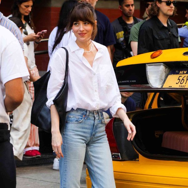 33 peças do estilo casual elegante da Dakota Johnson para usar sem cansar