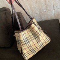 bolsa burberry haymarket