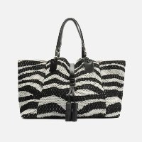 Bolsa Shopping Preta Arezzo Crochê Grande Zebra