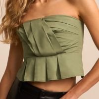 Blusa Tomara Que Caia em Sarja com Babados e Pregas Verde