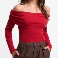 Blusa Ombro a Ombro em Ribana com Camada Larga Franzida Vermelho