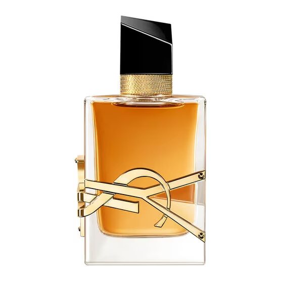 Frasco de perfume elegante com líquido âmbar e detalhes dourados,  relacionado a alternativas para quem não gosta de perfumes doces.