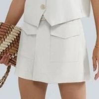 Shorts Hering Saia Em Alfaiataria Com Cinto - Off white - Branco