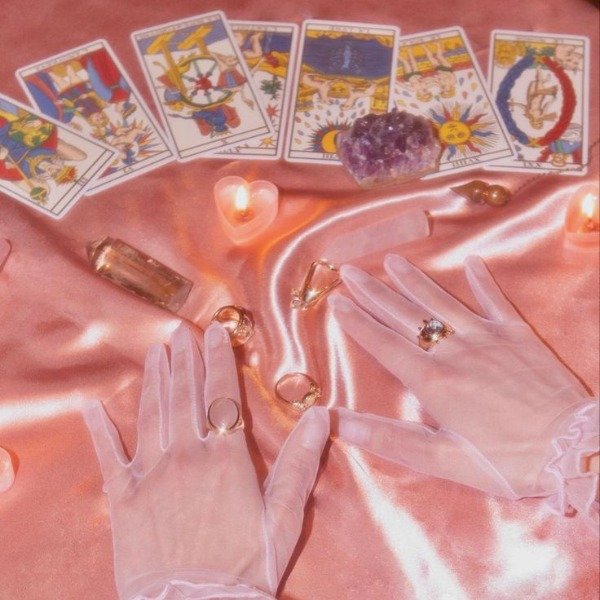 30 perguntas legais de fazer para o Tarot