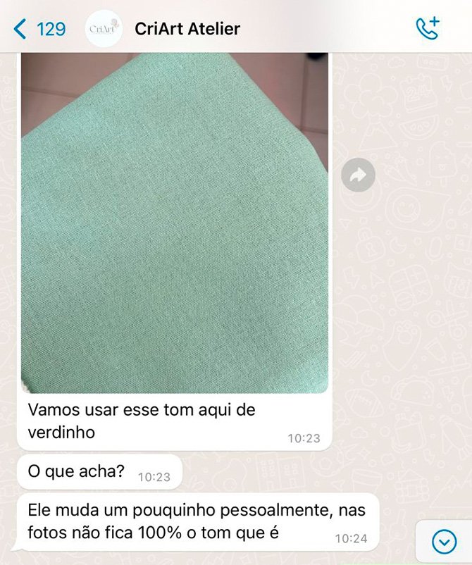 Tecido verde claro, possivelmente para lembrancinha de maternidade.