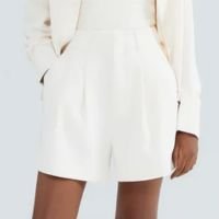 Shorts Creme Hering Cintura Alta Em Alfaiataria