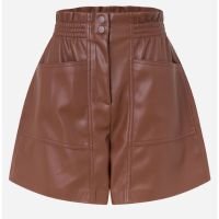 Short Clochard em PU com Cós Elástico e Bolsos Grandes Marrom