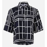 Camisa com Manga Curta Diferenciada e Estampa Geométrica Preto/ Branco