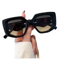 Óculos de Sol Feminino Oversized Vintage - Lentes com Proteção UV400 - Moda