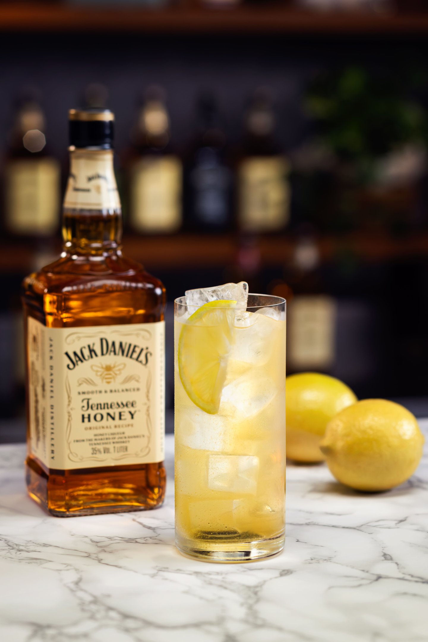 Drinks com whiskey: Jack Honey & Lemonade