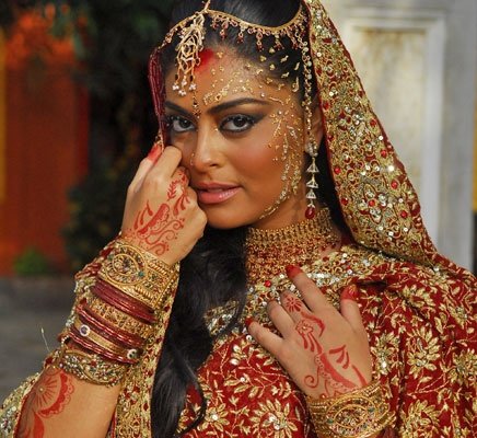 Novela Caminho das Indias, Juliana Paes