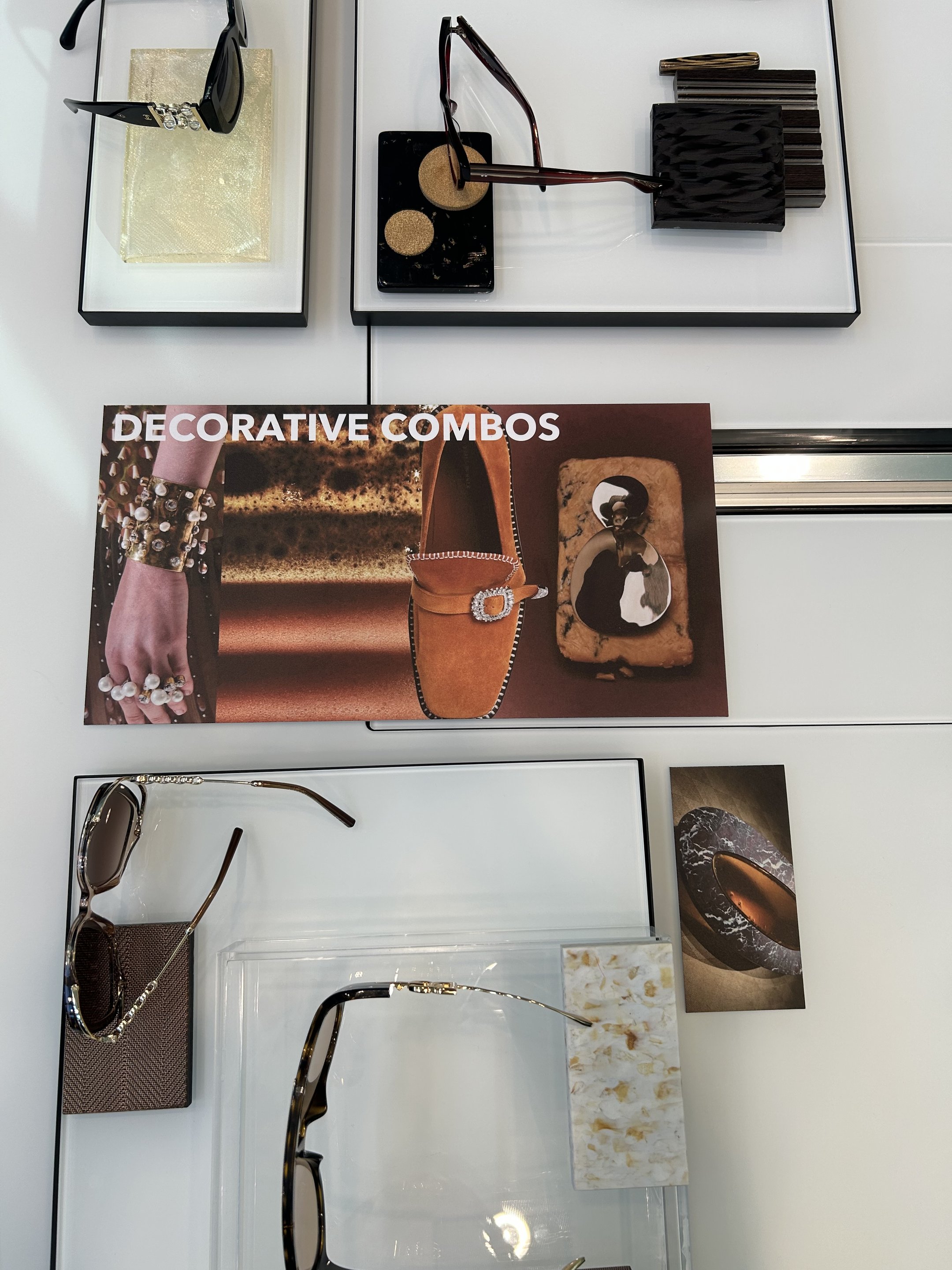 Decorative combos é uma das tendências de óculos de 2025.