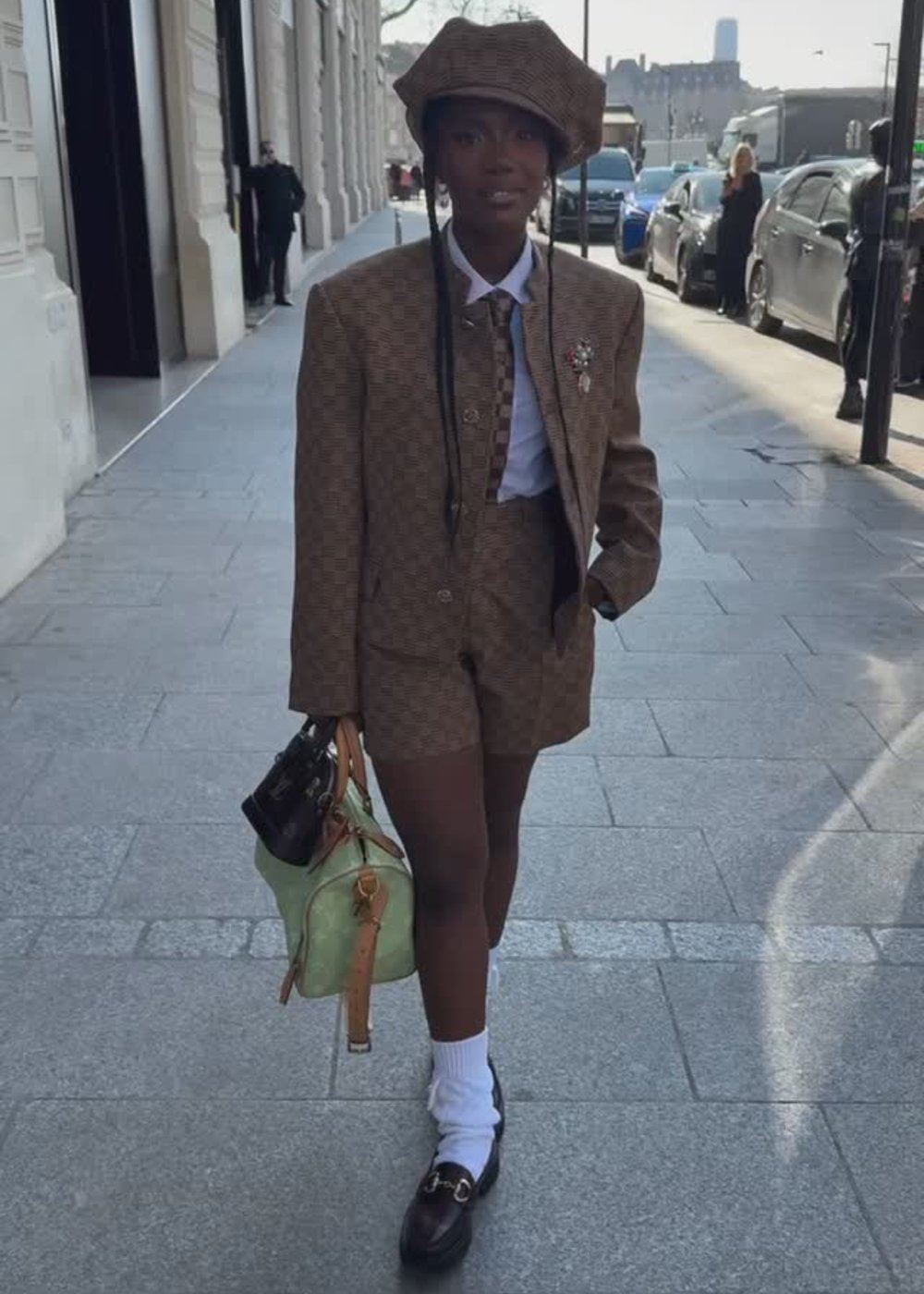 Looks da Doechii em Paris