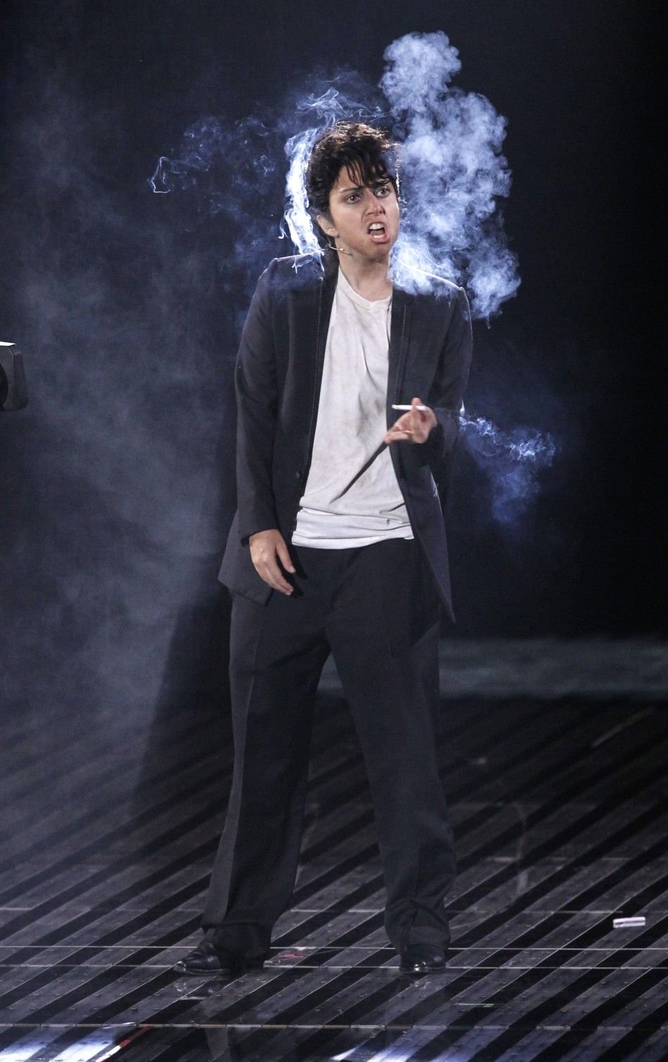 Lady Gaga como seu alter ego Jo Calderone no VMA.