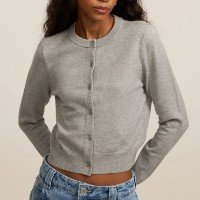 Cardigan Curto em Tricô e Botões Frontais Cinza