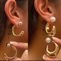 Brinco argola bold dourado e prata