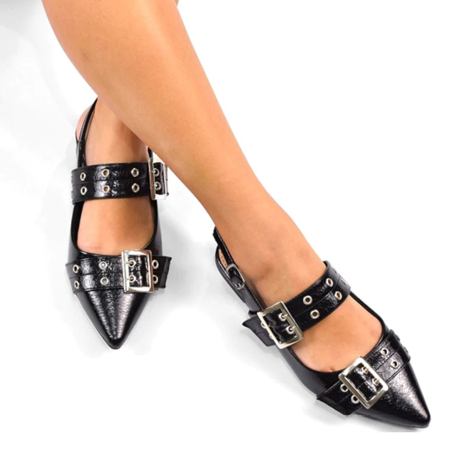 Sapatilha Slingback Bico Fino Tachas Rebites Fivela Feminino