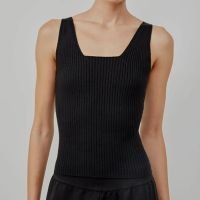 Regata Decote Quadrado Preto