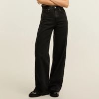 Calça Wide Leg Jeans com Cintura Alta e Barra Corte a Fio Preto