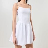 vestido balonê curto off-white