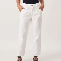 Calça Jeans Color Mom Cintura Alta e Pregas - Branco