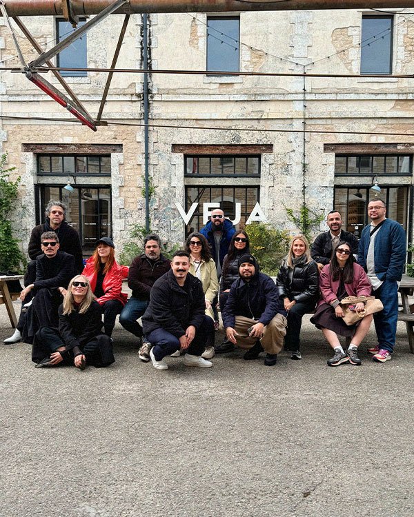 Grupo de jornalistas na press trip da VEJA.
