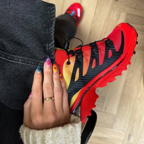 Te contamos qual é o tênis estiloso que vai bombar em 2025