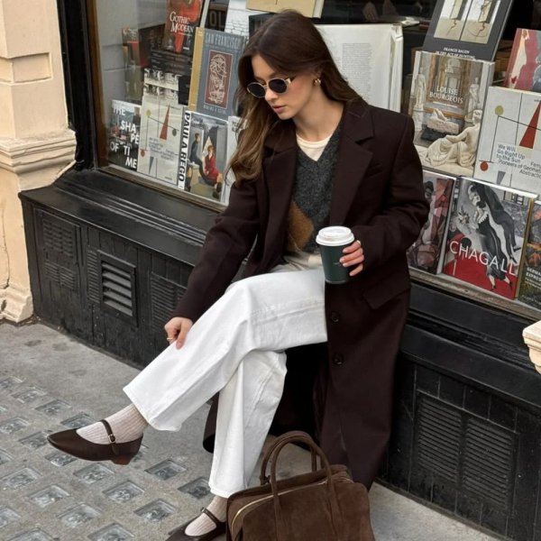 Look com calça branca: 10 ideias estilosas para você usar já