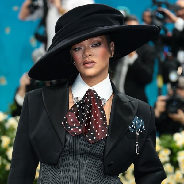 Deslumbre no Met Gala 2025: A Beleza e o Estilo das Celebridades