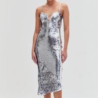 VESTIDO MÍDI PAETÊ ESCAPE PRATA