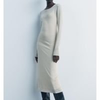 VESTIDO COMPRIDO DE TRICÔ COM BRILHOS