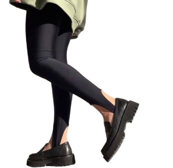 Calça Legging Preto Barra Pezinho Cos Alto Chic Interno Forrada e Flanelada