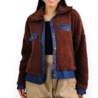 Casaco Curto Feminino Teddy Sherpa De Botão Com Denim - Olga Vogue